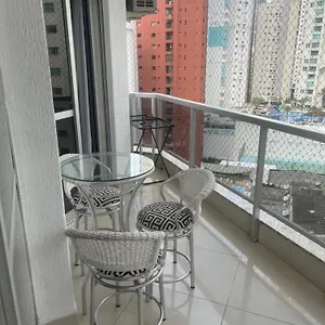 Ap De Fundos Em Beira Mar Com Garagem, Wifi E Tv A Cabo Apartamento